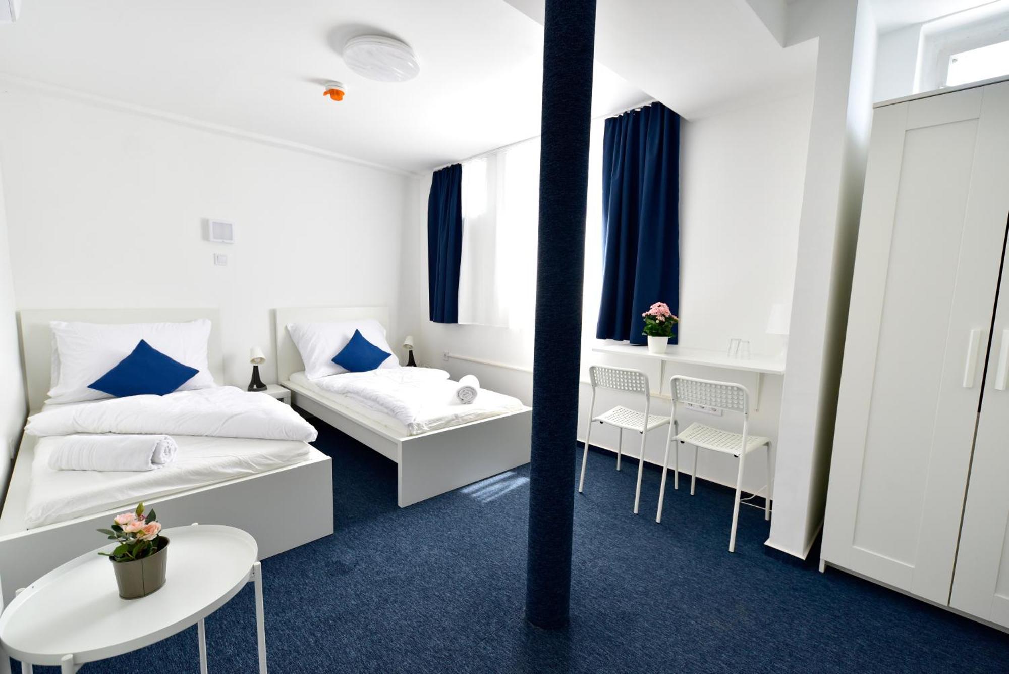 Zama Hotel Zamárdi Exteriör bild